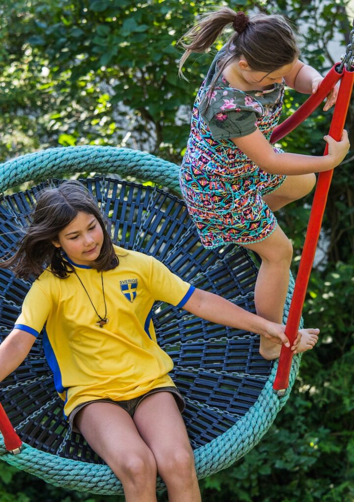 haus_aichele_schaukel